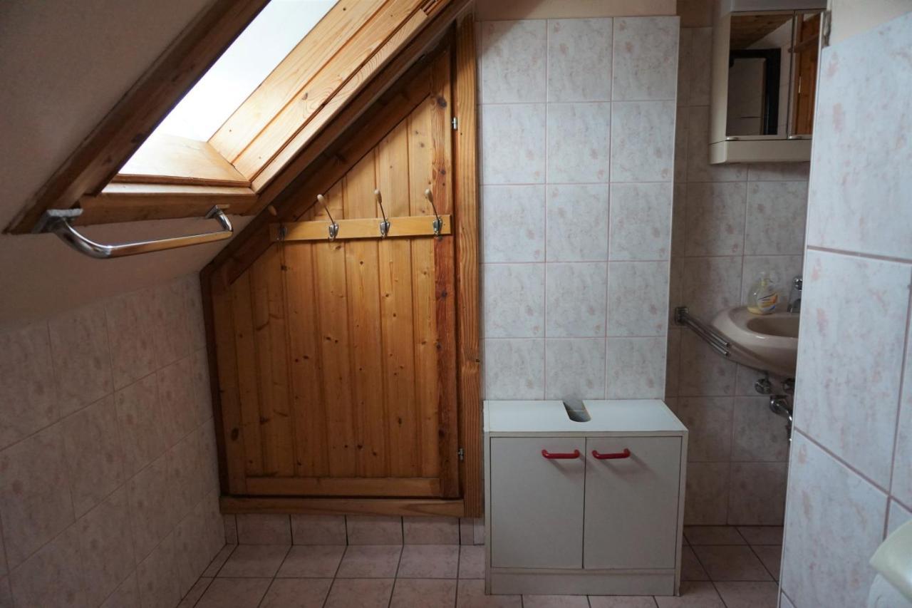 Grosses Ferienhaus Plattensee Balaton - Nyaralo Haz 6 Szobaval, 5 Fuerdoszobaval, 3000 Nm Daire Szolad Dış mekan fotoğraf