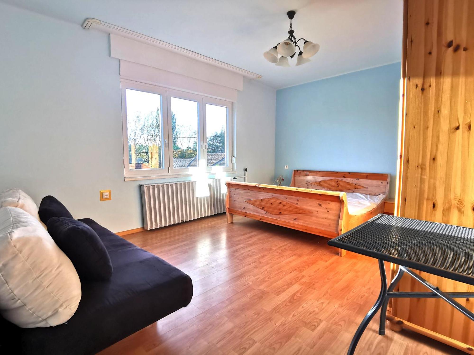 Grosses Ferienhaus Plattensee Balaton - Nyaralo Haz 6 Szobaval, 5 Fuerdoszobaval, 3000 Nm Daire Szolad Dış mekan fotoğraf